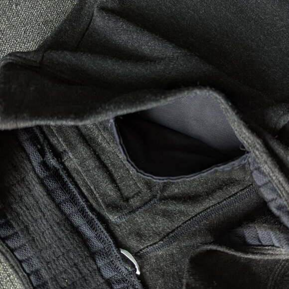 Kit and Ace York Pants in Heathered Charcoal Grey - Picture 5 of 10